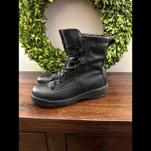 Other - Wellco‎ Saftey Flight Deck Boots 5 Extra Wide